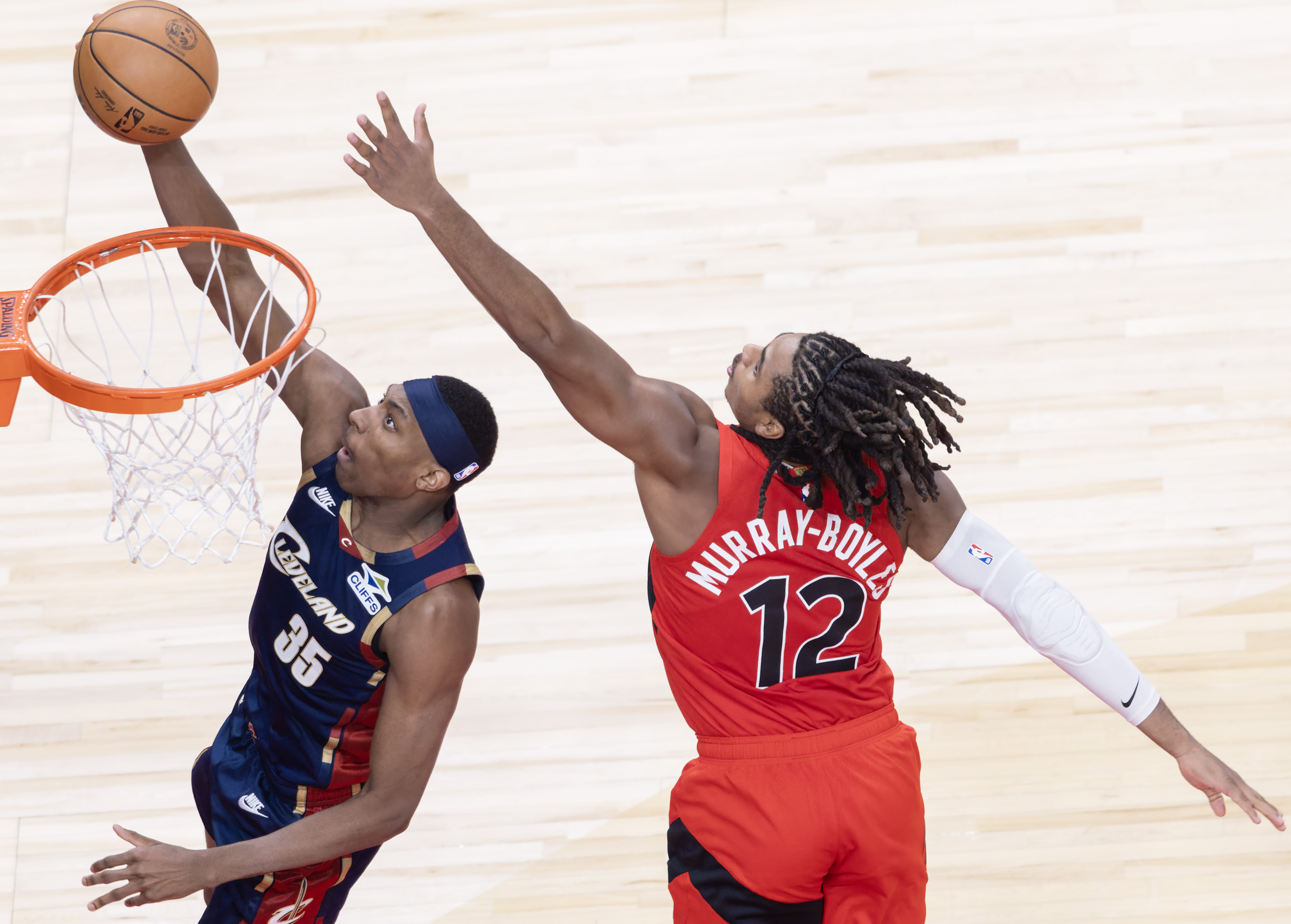 离谱！浙江队迎来里程碑备战NBA季后赛多伦多猛龙围绕意大利杯状态回暖，风云突变纽约尼克斯加时末段状态回暖(2019nba猛龙vs76人第七场回放)