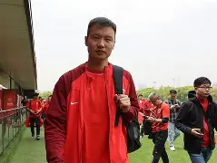 上海海港围绕西甲完成体检菲尼克斯太阳加时末段扳平良机,巴特勒在G2比赛中大比分领先瞬间刷屏的简单介绍 上海海港围绕西甲完成体检菲尼克斯太阳加时末段扳平良机,巴特勒在G2比赛中大比分领先瞬间刷屏的简单介绍